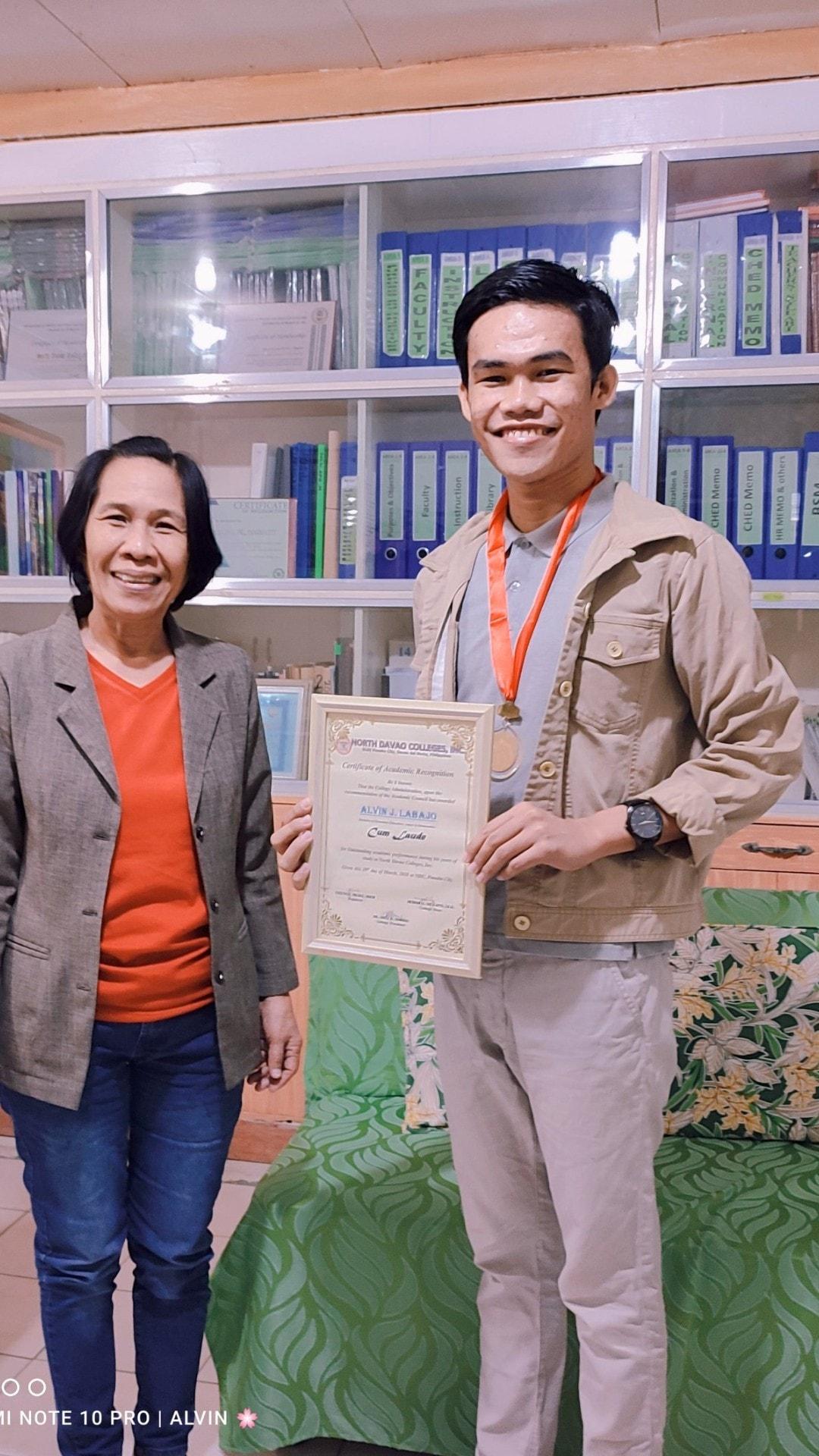 Awarding of Certificate of Academic Recognition (Cum Laude)