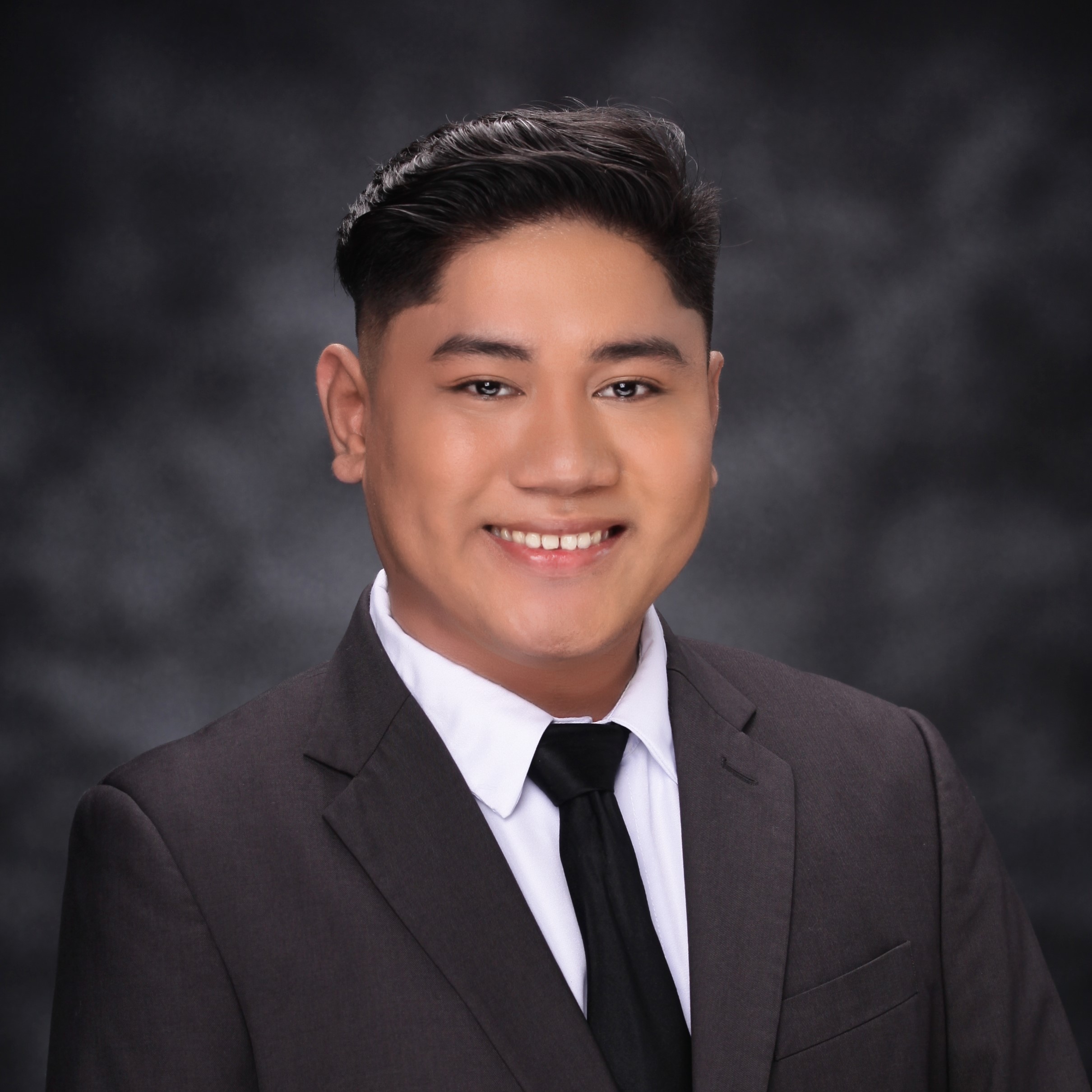 Ivo Brian D. Agustin // Virtual Assistant - Myprofile